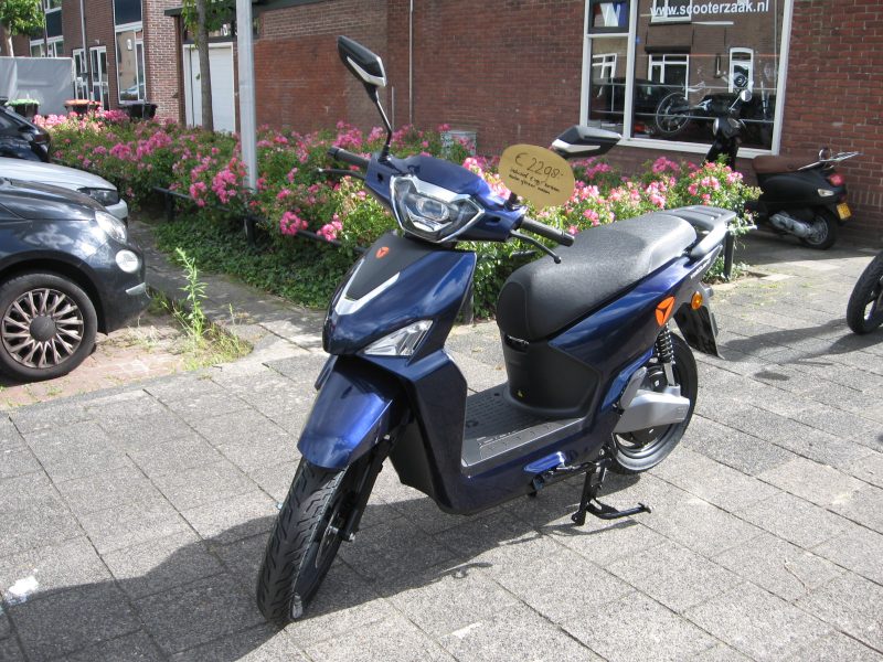 Yadea Voltguard