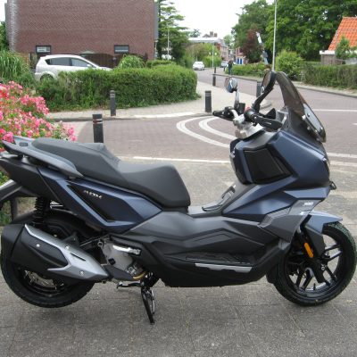 Sym ADX 300 motorscooter - Afbeelding 4