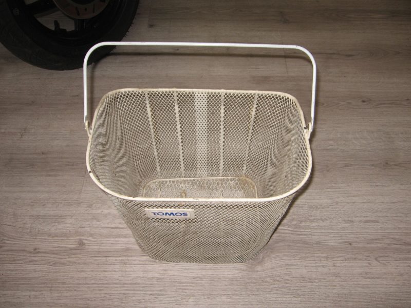 Mandje Tomos wit