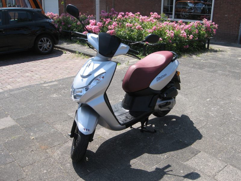 Peugeot Kisbee