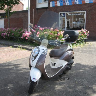 Sym Mio