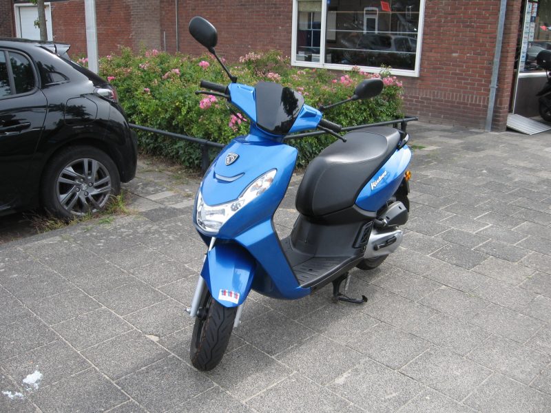 Peugeot Kisbee