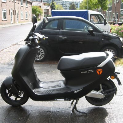 Yadea C1S elektrische 45 km. scooter - Afbeelding 5