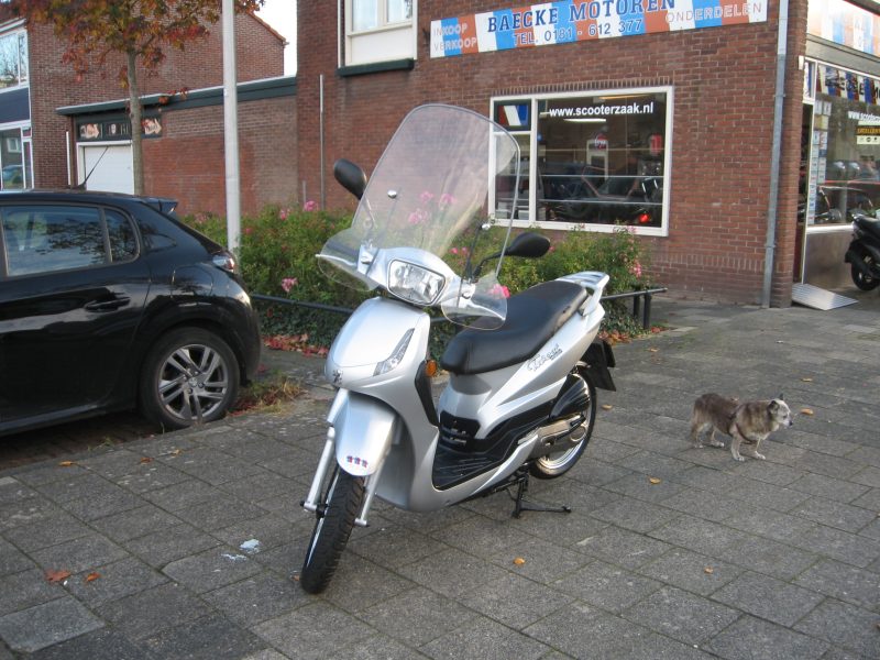 Peugeot Tweet